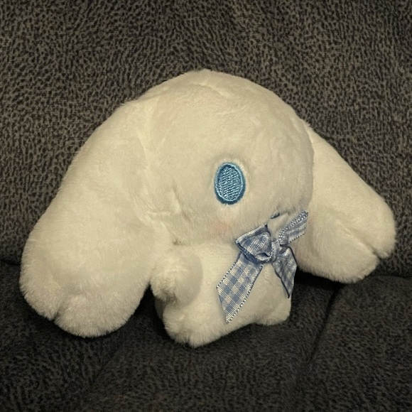 Blue Plaid Bow Cinnamoroll Plush Keychain (4”) - Picture 4 of 5